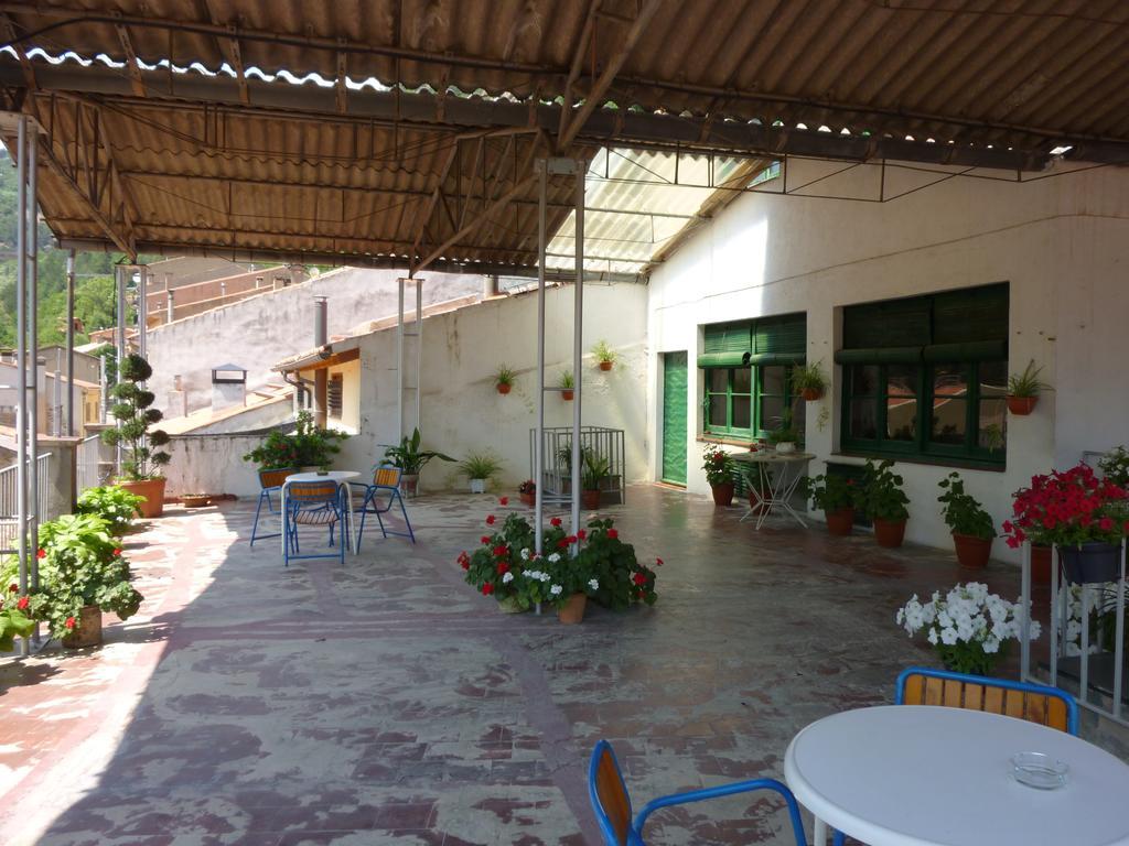 Pension Fonda Vilalta ريب دي فريزر المظهر الخارجي الصورة